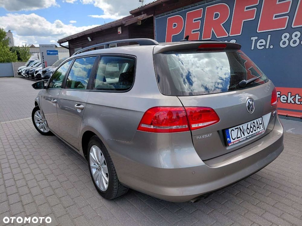 Volkswagen Passat - 6