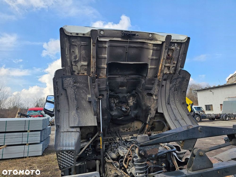 KABINA SYPIALNA KOKPIT KONSOLA WNĘTRZE IVECO EUROCARGO 2008 rok - 7