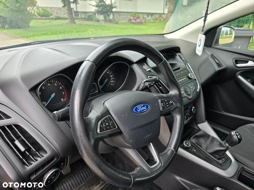 Ford Focus - 4