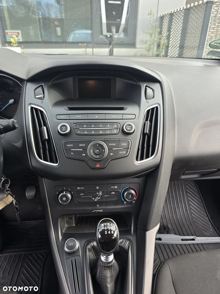 Ford Focus 1.5 TDCi Trend - 4