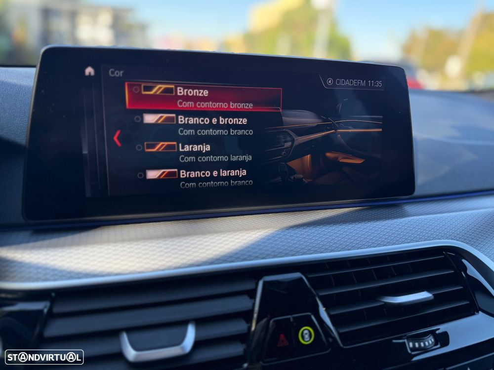 BMW 520 d Pack M Auto - 27