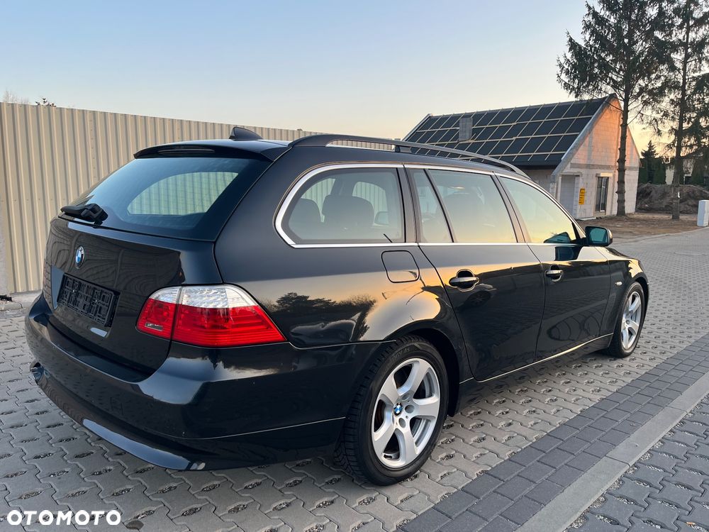 BMW Seria 5 525d - 4