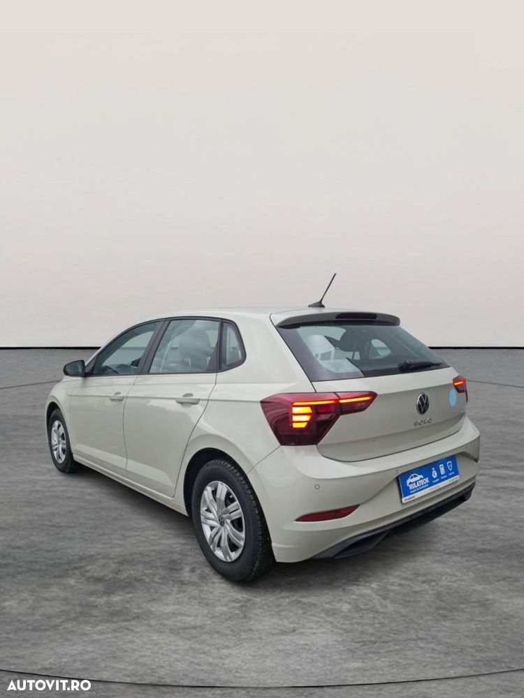 Volkswagen Polo - 2