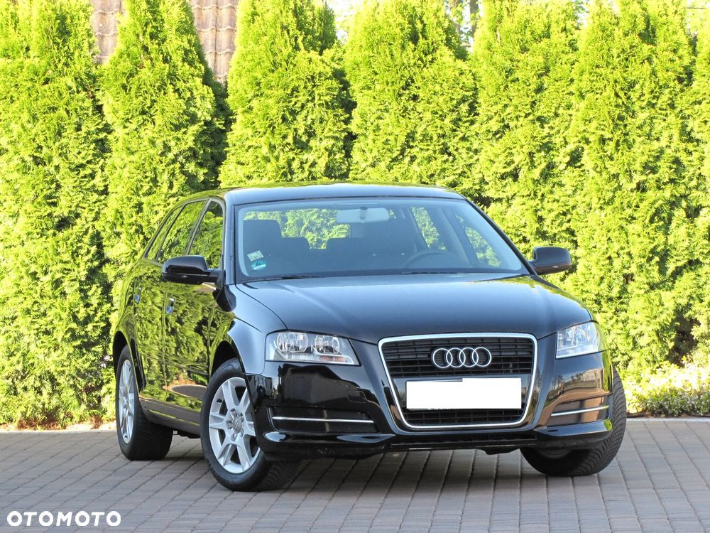 Audi A3 Sportback 1.6 Ambiente - 3