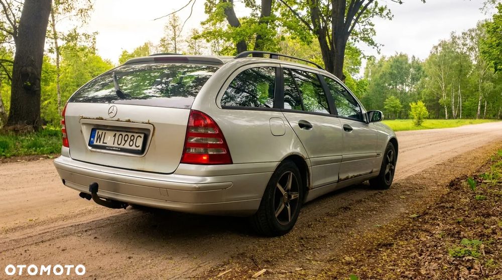 Mercedes-Benz Klasa C 200 CDI Classic - 4