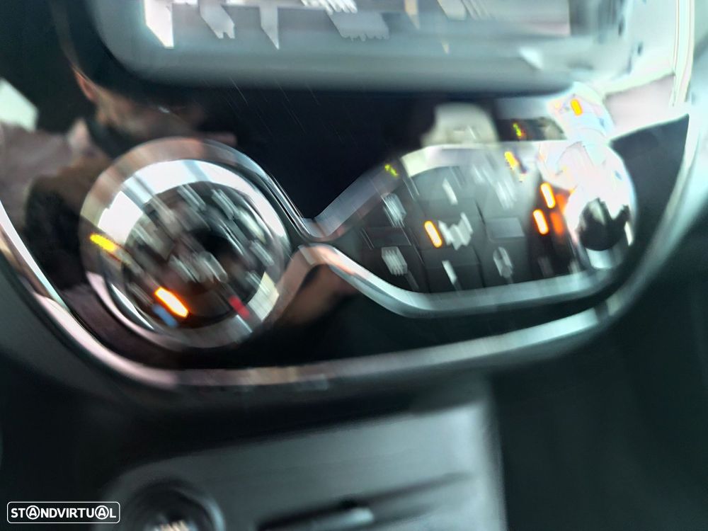 Renault Captur (ENERGY) dCi 90 EDC LIMITED - 18