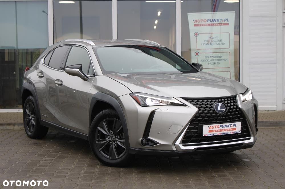 Lexus UX - 6