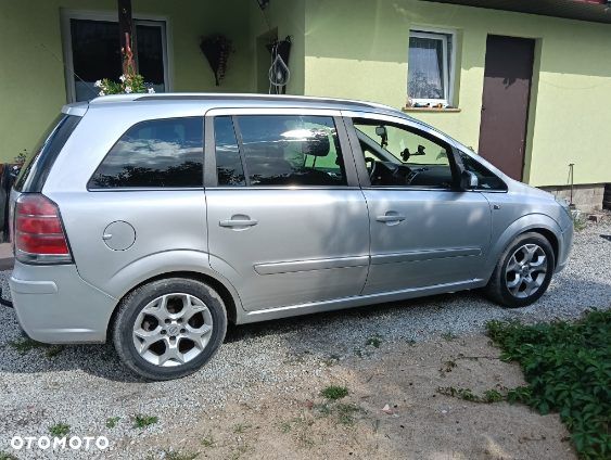 Opel Zafira - 3