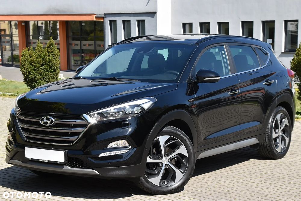 Hyundai Tucson 2.0 CRDI 4WD Automatik Premium - 3