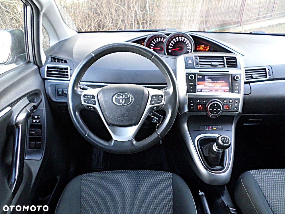 Toyota Verso 1.8 7-Sitzer Edition S+ - 8