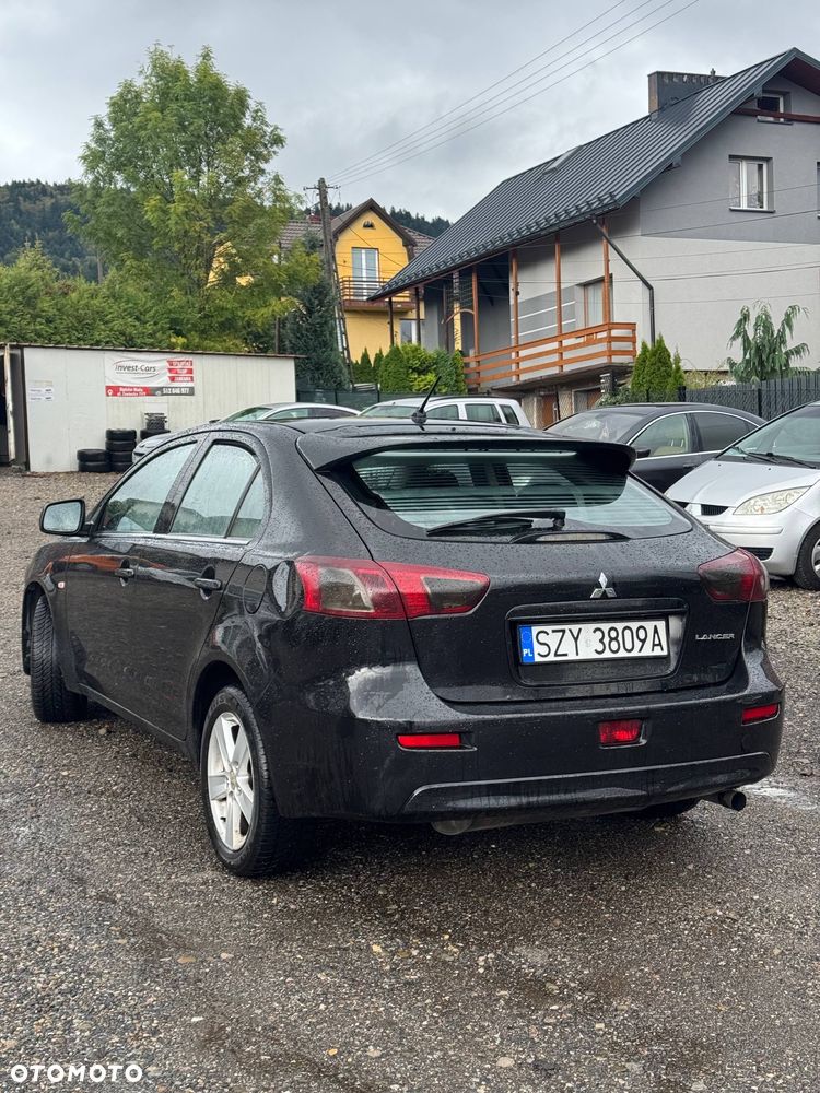 Mitsubishi Lancer - 6