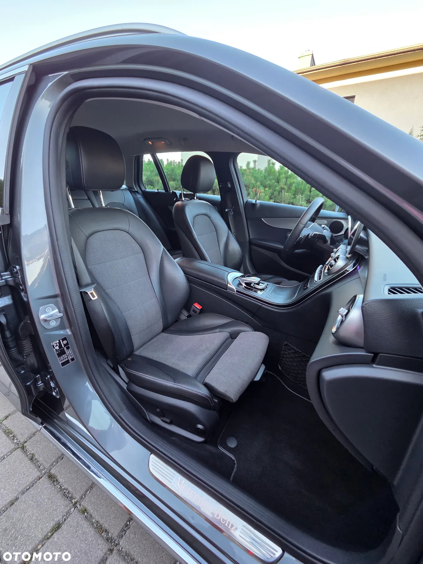 Mercedes-Benz Klasa C 200 d T 9G-TRONIC Exclusive - 26