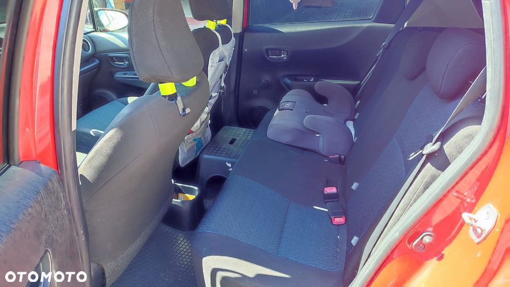 Toyota Yaris 1.33 Active - 9