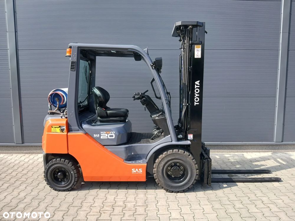 Toyota 02-8FGF20 - 2