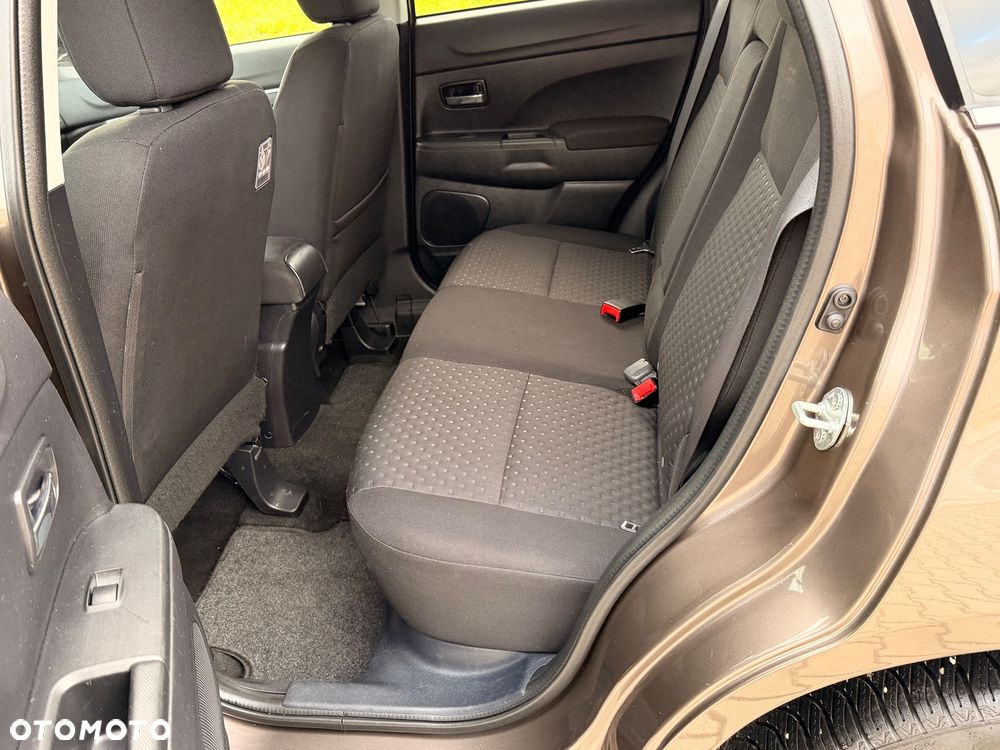 Mitsubishi ASX 1.6 Instyle NAVI AS&G - 35