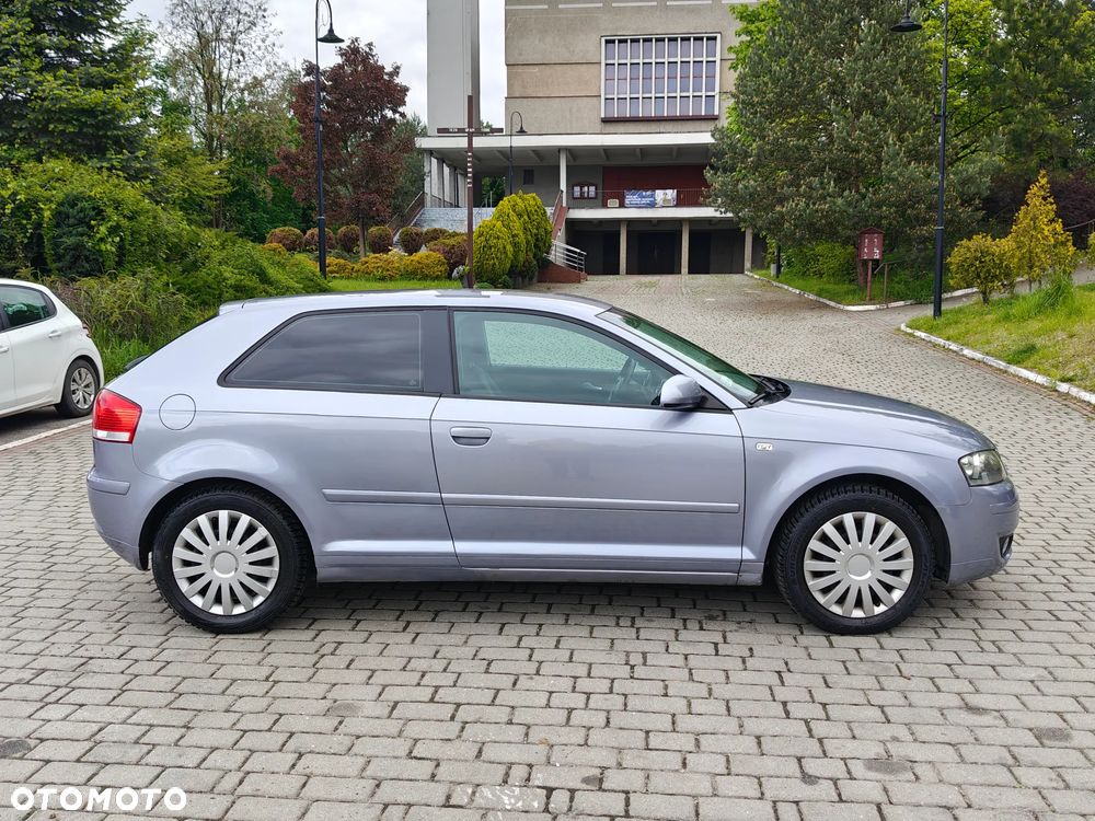 Audi A3 3-drzwiowe 1.6 S Line Sportpaket plus - 5