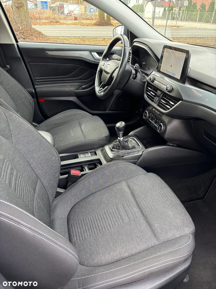Ford Focus SW 1.0 EcoBoost S&S ACTIVE STYLE - 9