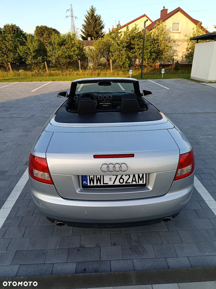 Audi A4 Cabrio 1.8 T - 24