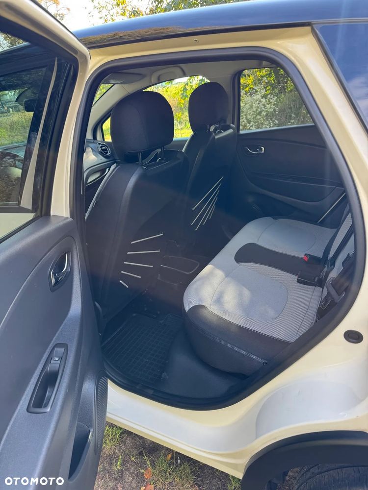 Renault Captur - 14