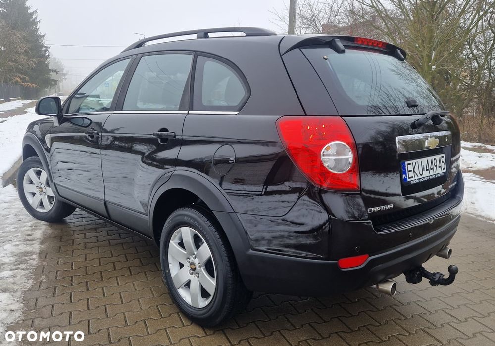 Chevrolet Captiva 2.4 2WD 7 Sitzer LS - 7