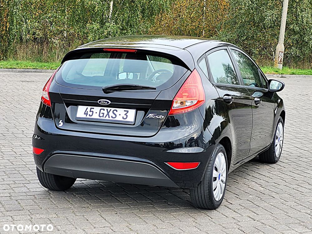 Ford Fiesta 1.25 Trend EU5 - 11