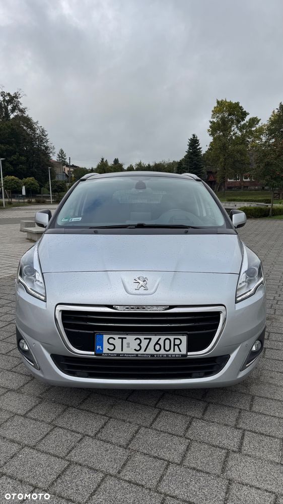 Peugeot 5008 2.0 HDi Allure - 2