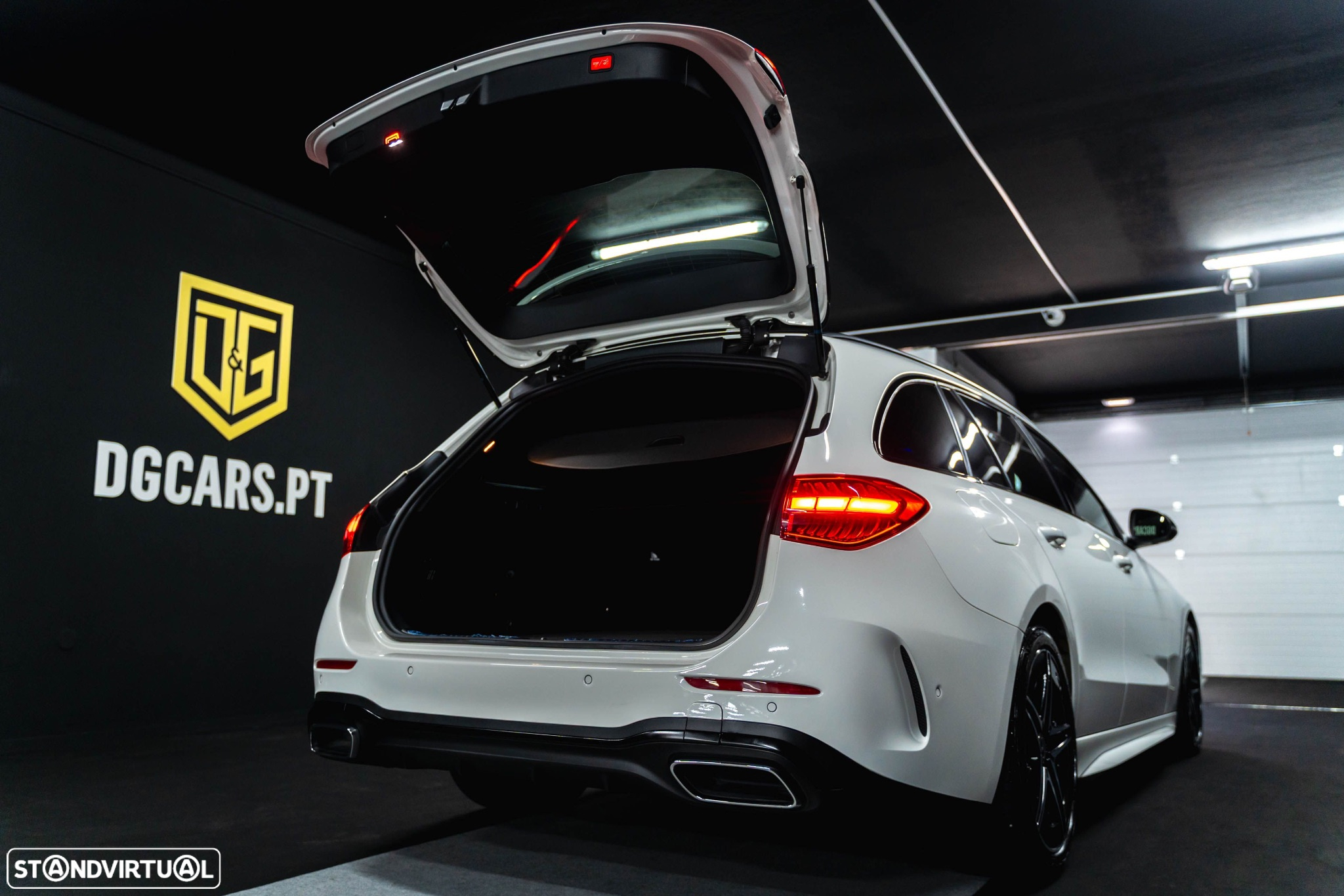 Mercedes-Benz C 300 d AMG Line - 30