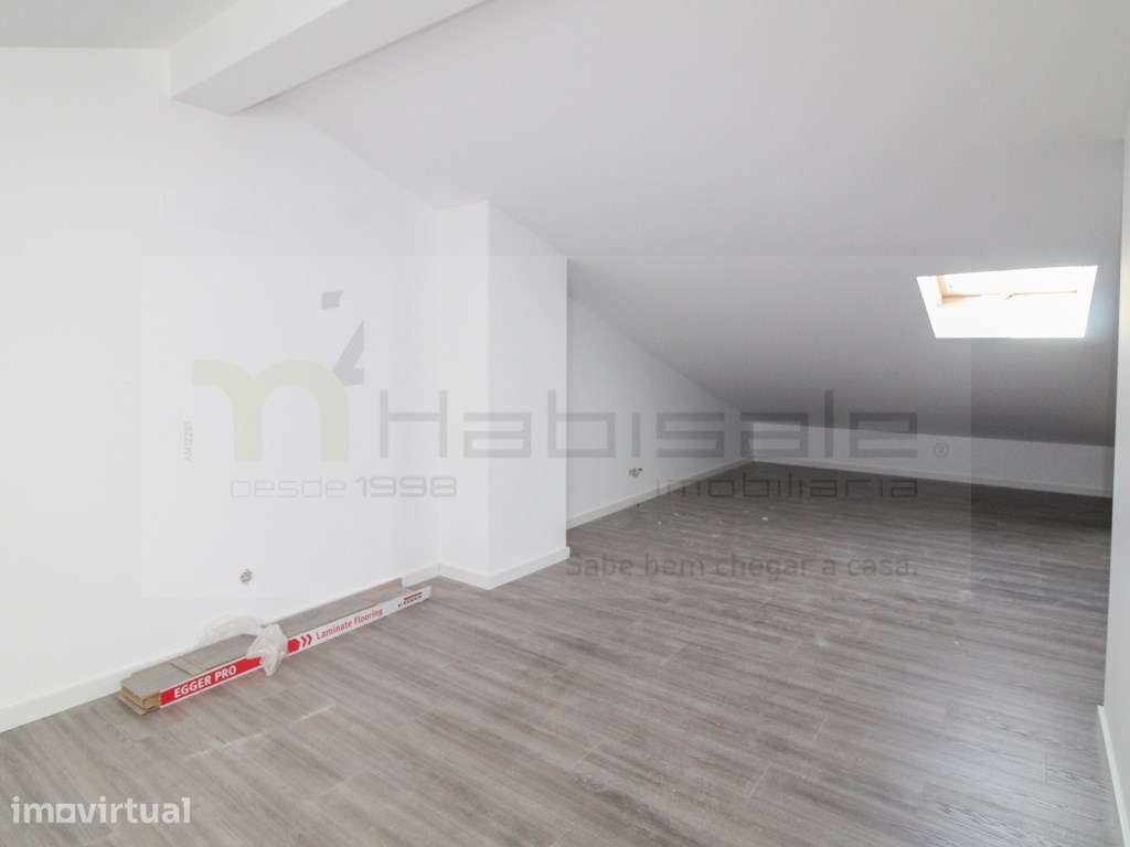 T2+2 Duplex com estacionamento a 2 minutos da A33 - Grande imagem: 3/22
