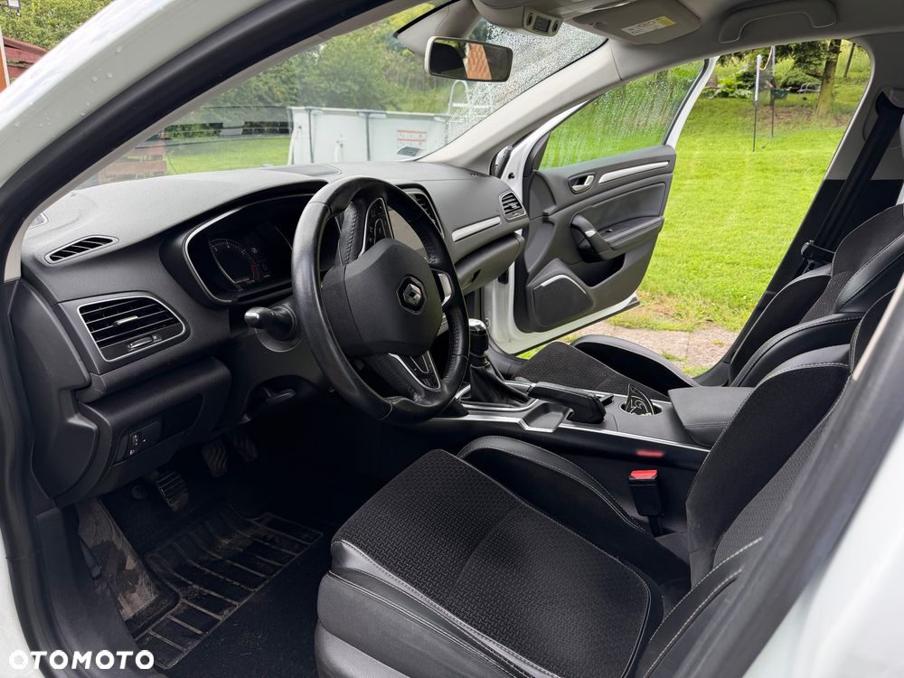 Renault Megane 1.2 Energy TCe Intens - 16