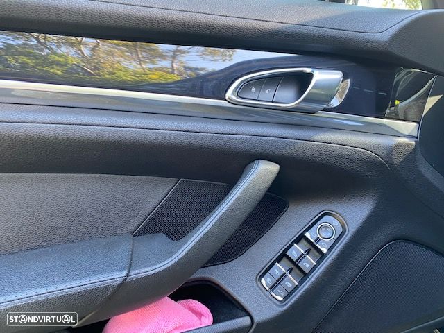 Porsche Panamera 3.0 V6 - 20