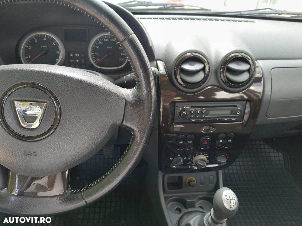 Dacia Duster 1.5 dCi 4x2 Laureate - 10