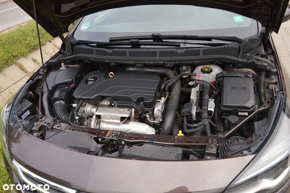 Opel Astra 1.4 Turbo Dynamic - 31