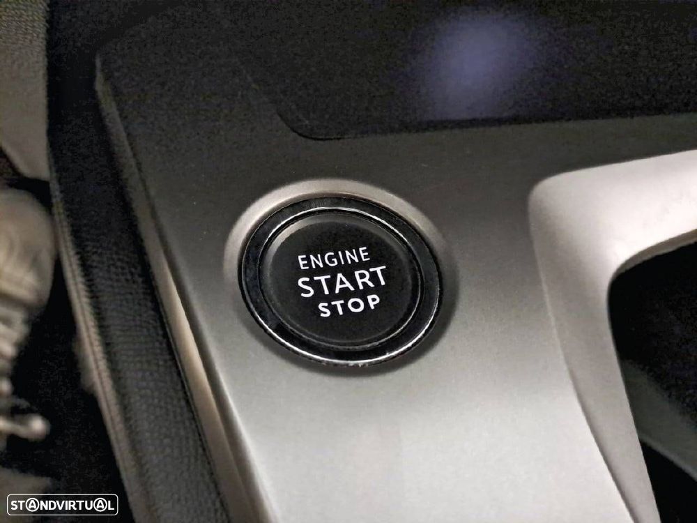 Peugeot 308 1.2 PureTech Allure Pack - 22