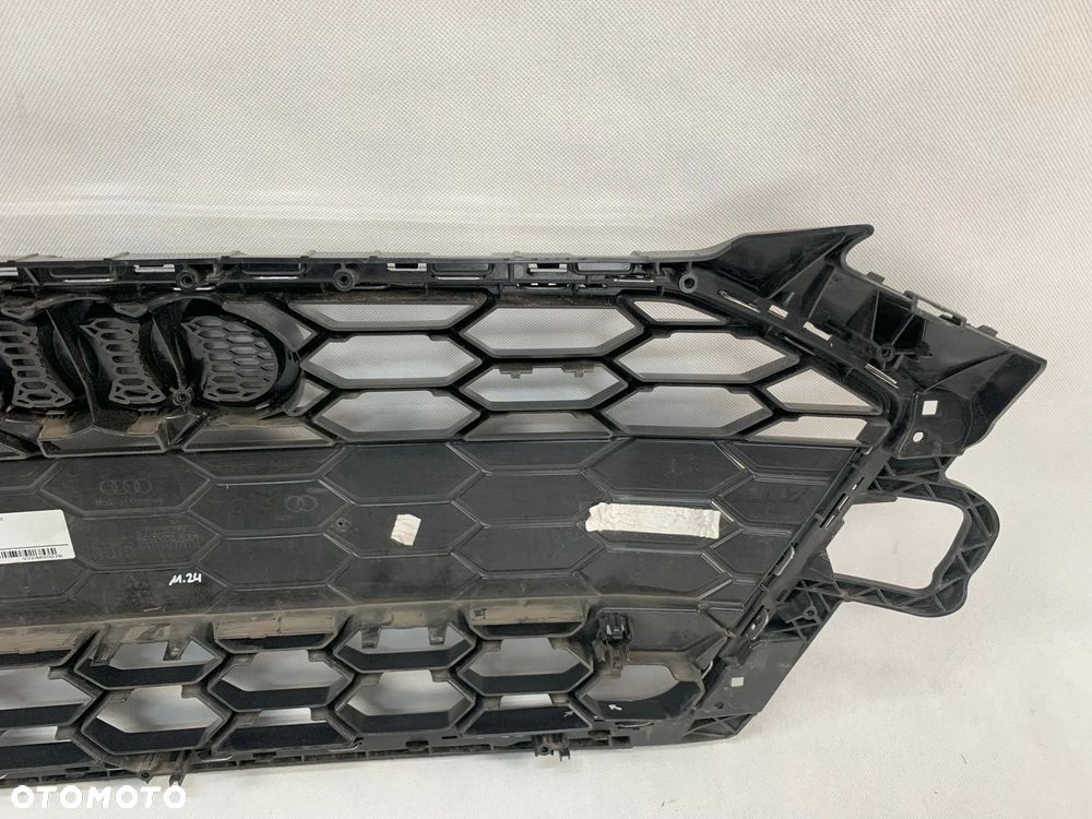 Audi A4 19r FL S-Line Atrapa grill a 4 s line lift 2019 - 6
