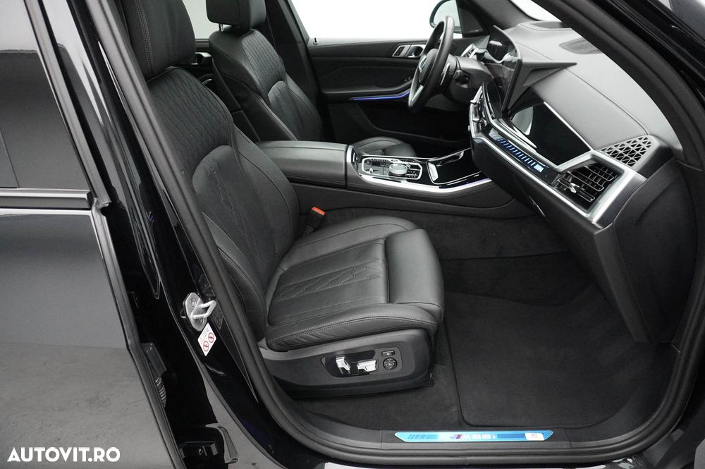 BMW X5 M M60i xDrive AT MHEV - 22