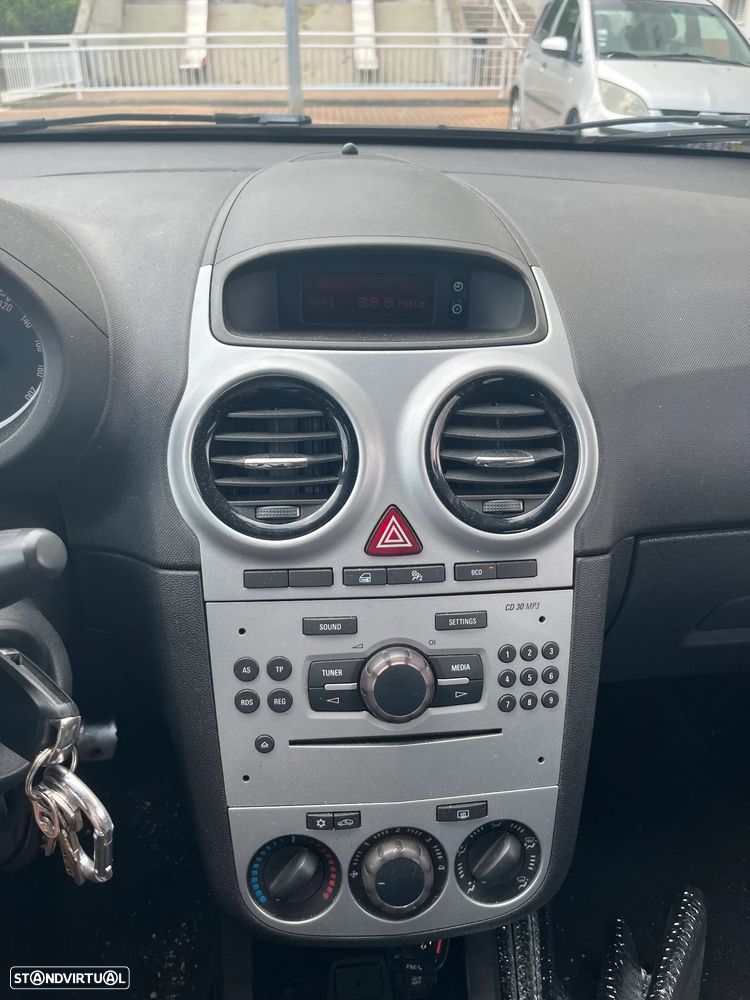 Opel Corsa 1.2 City S/S - 9