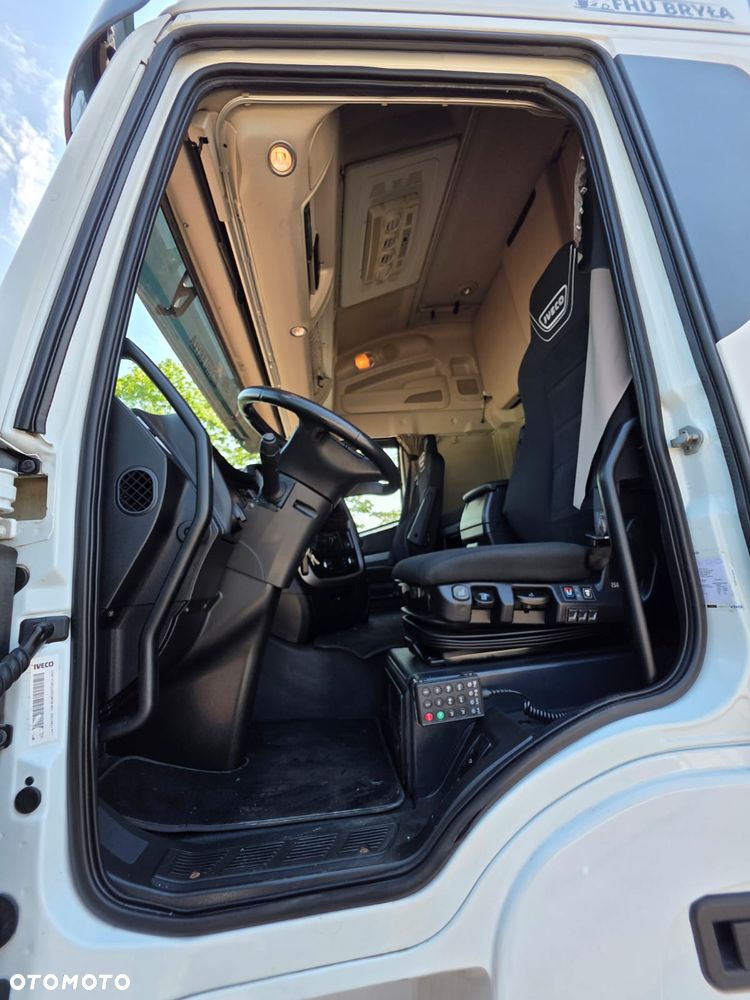 Iveco HI-WAY 460 / CHŁODNIA / WINDA / 6×2 /  21 EUROPALET / DRUKARKA / KLIMA POSTOJOWA / SYPIALKA / 3 OSIE / OŚ PODNOSZONA ORAZ SKRĘTNA  / AUTOMAT / E6 / SPROWADZONY/ - 18