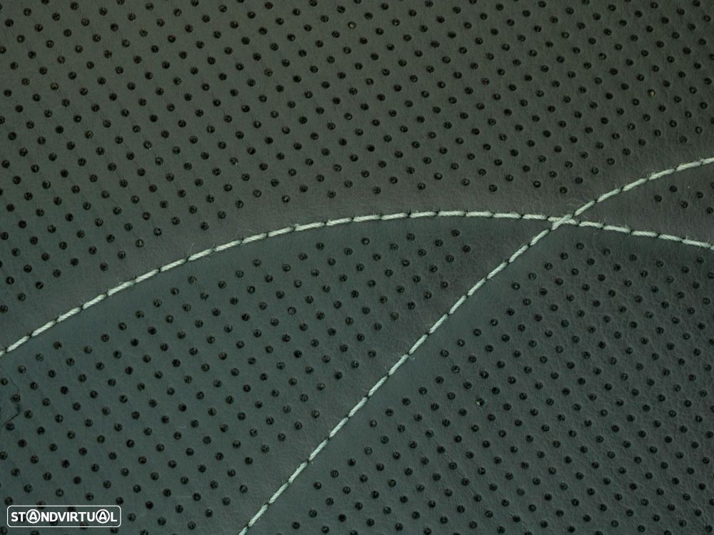 Lexus ES 300h Executive+ - 39