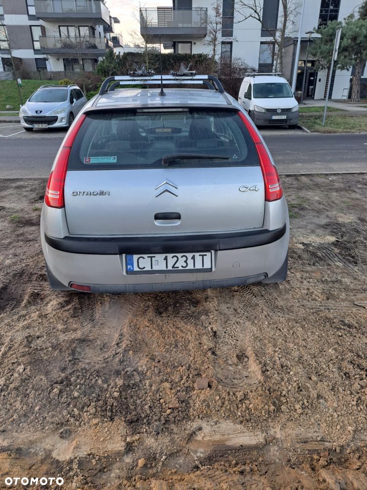 Citroën C4 1.6 HDi X - 6
