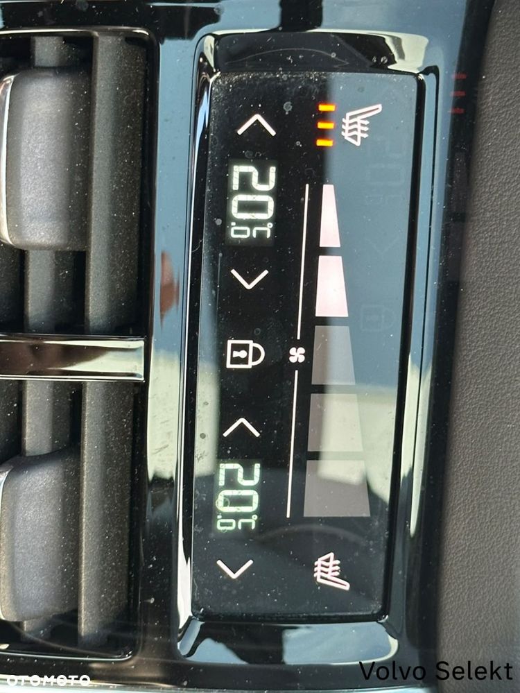 Volvo XC 90 - 38