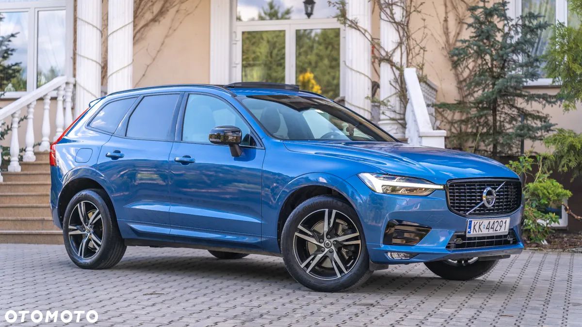 Volvo XC 60 T5 AWD R-Design - 1