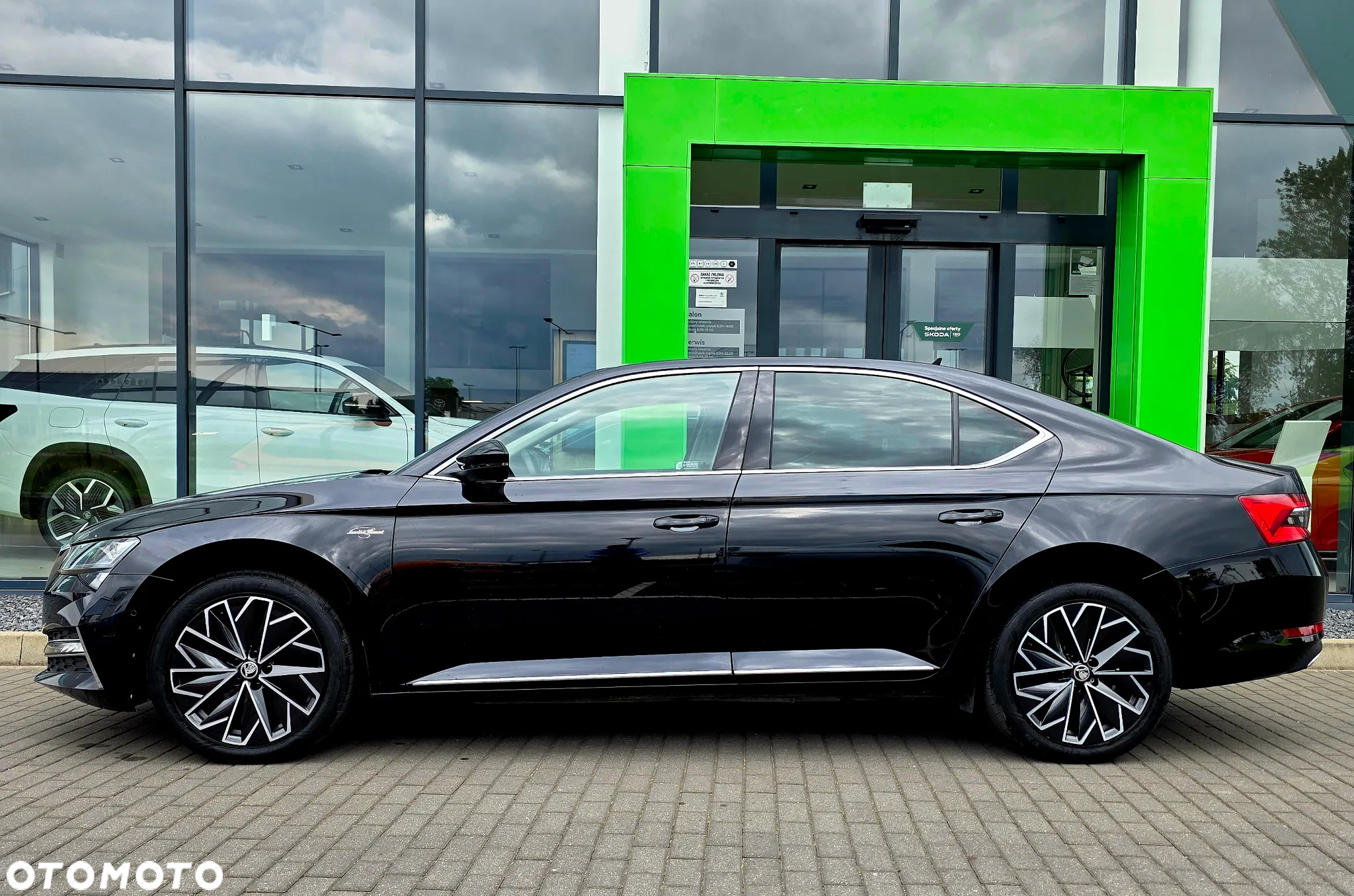 Skoda Superb 1.4 TSI Plug-In Hybrid L&K DSG - 8