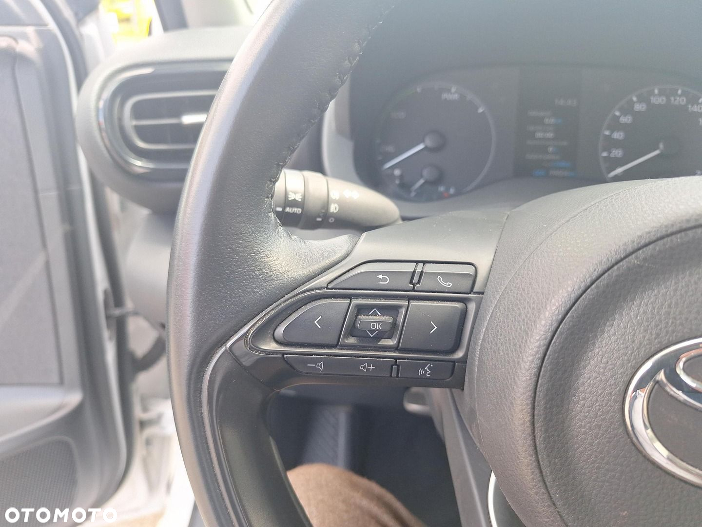 Toyota Yaris - 19
