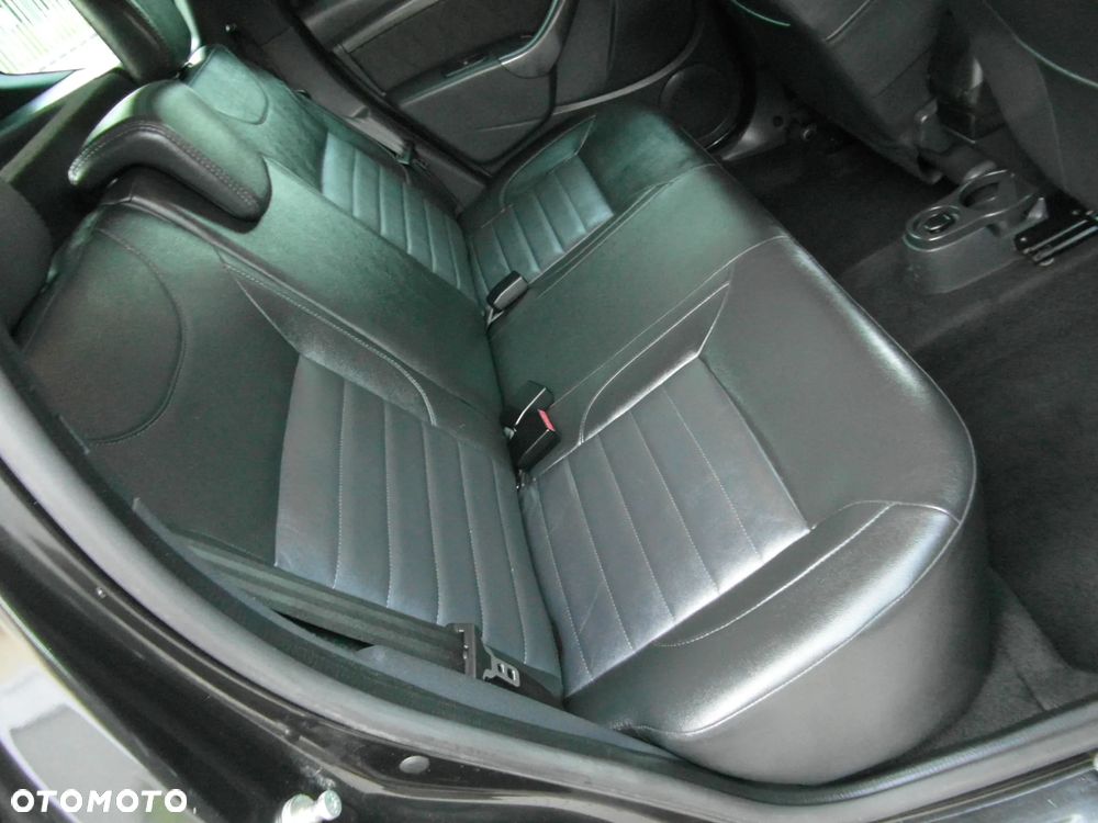 Dacia Duster 1.2 TCe Prestige S&S EU6 - 32