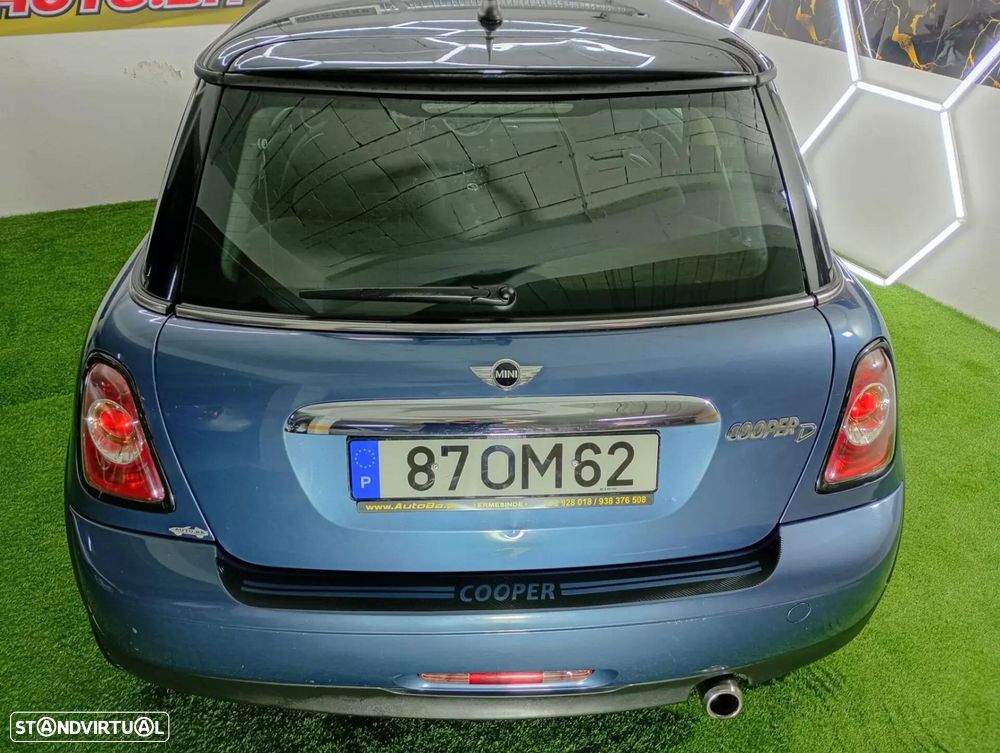 MINI 3 Portas - 32