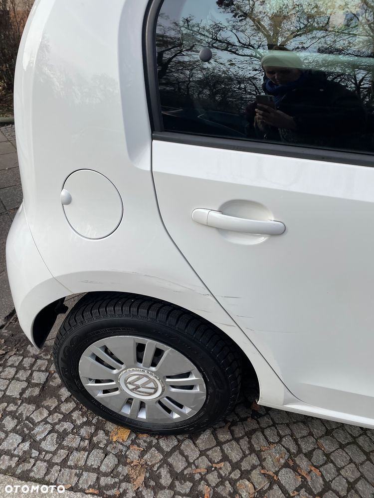 Volkswagen up! 1.0 move - 13