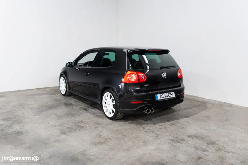 VW Golf 2.0 GTi - 4