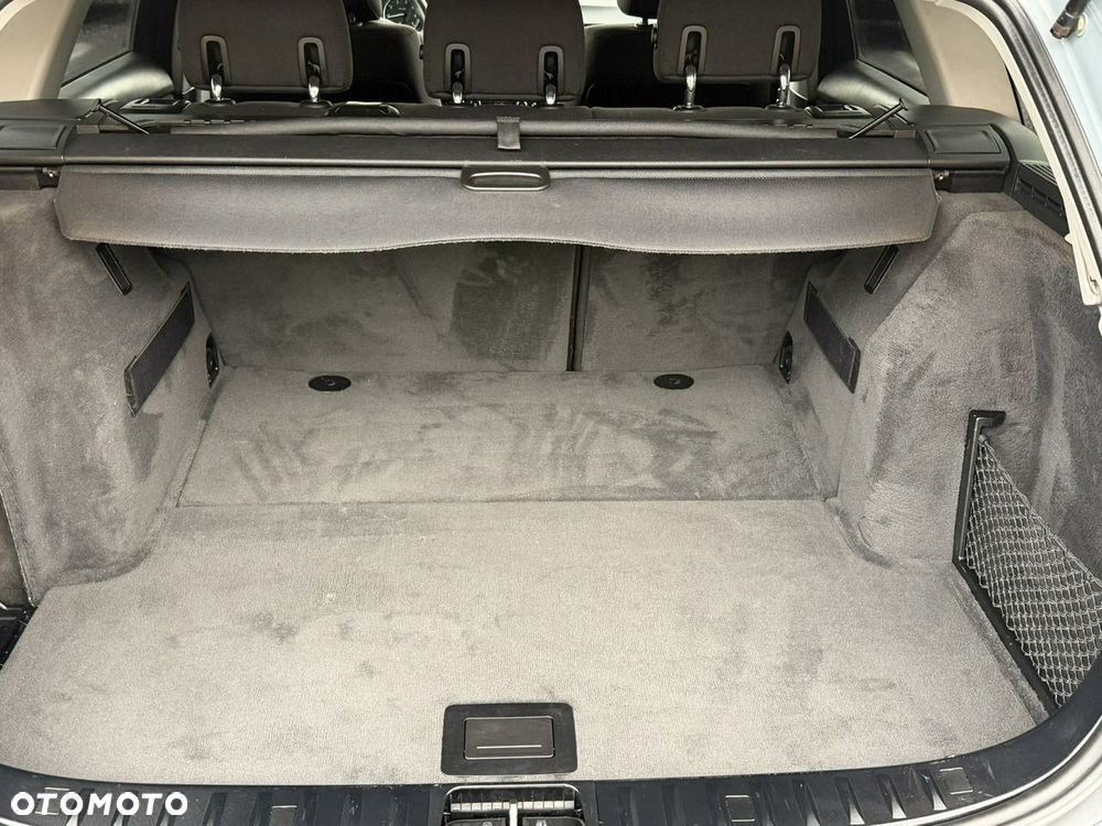 BMW Seria 3 318i Edition Exclusive - 15