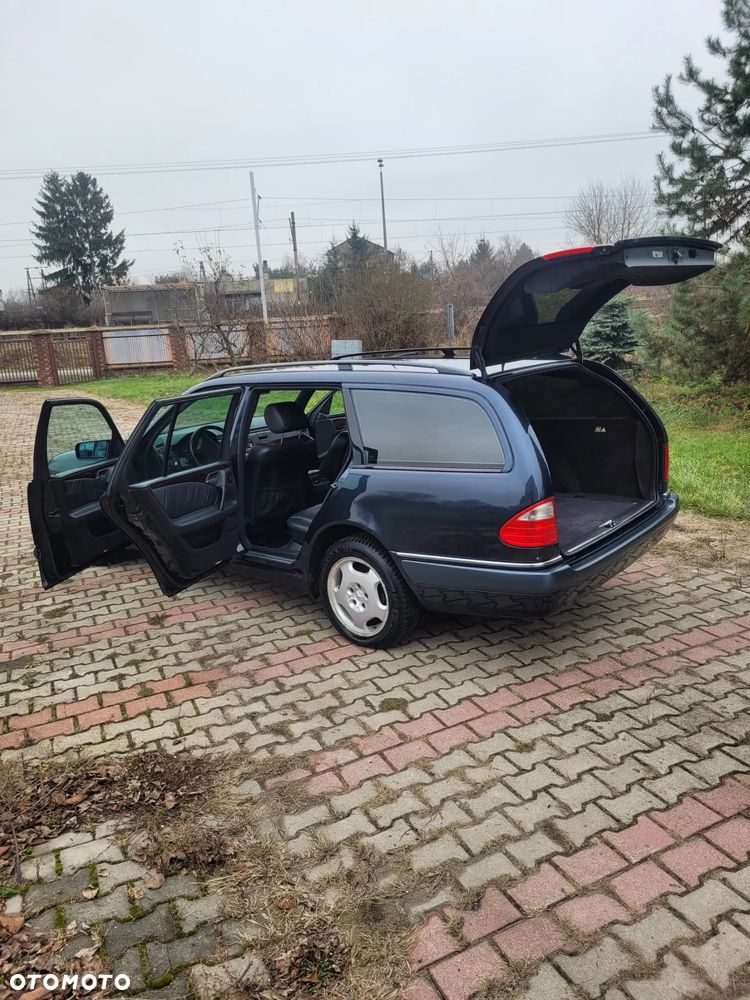 Mercedes-Benz Klasa E 430 T Elegance - 13