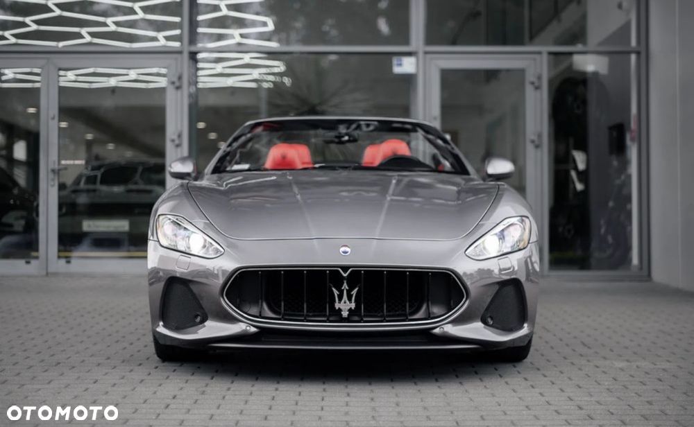 Maserati GranCabrio Sport - 8